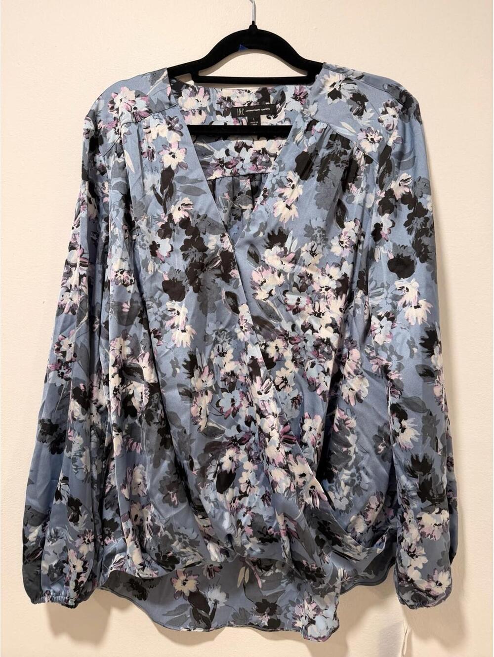 NWT INC International Concepts Blue Floral Wrap Blouse L Ditsy Boho Satin